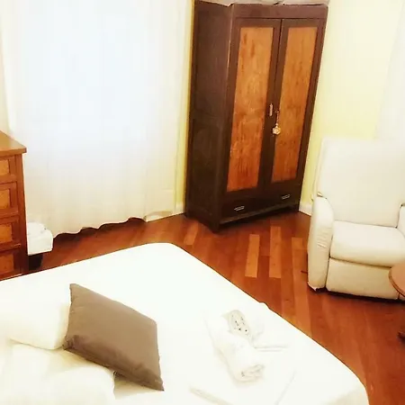 Tiffany 1925 Guest house Trieste